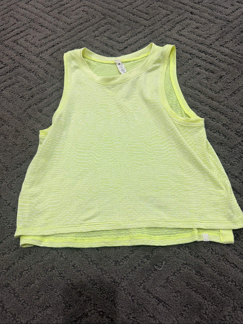 Lululemon tank